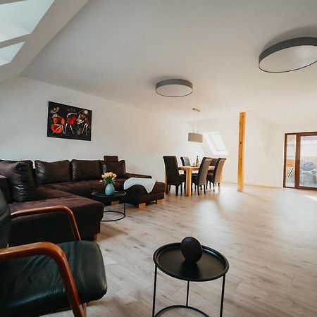 Apartman Na Palouku Povrly Buitenkant foto