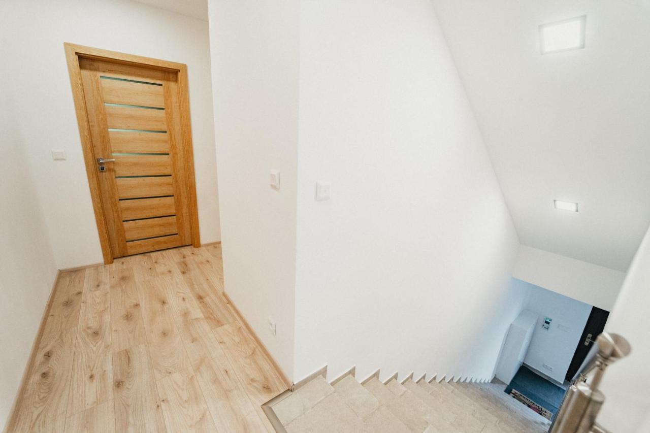 Apartman Na Palouku Povrly Buitenkant foto