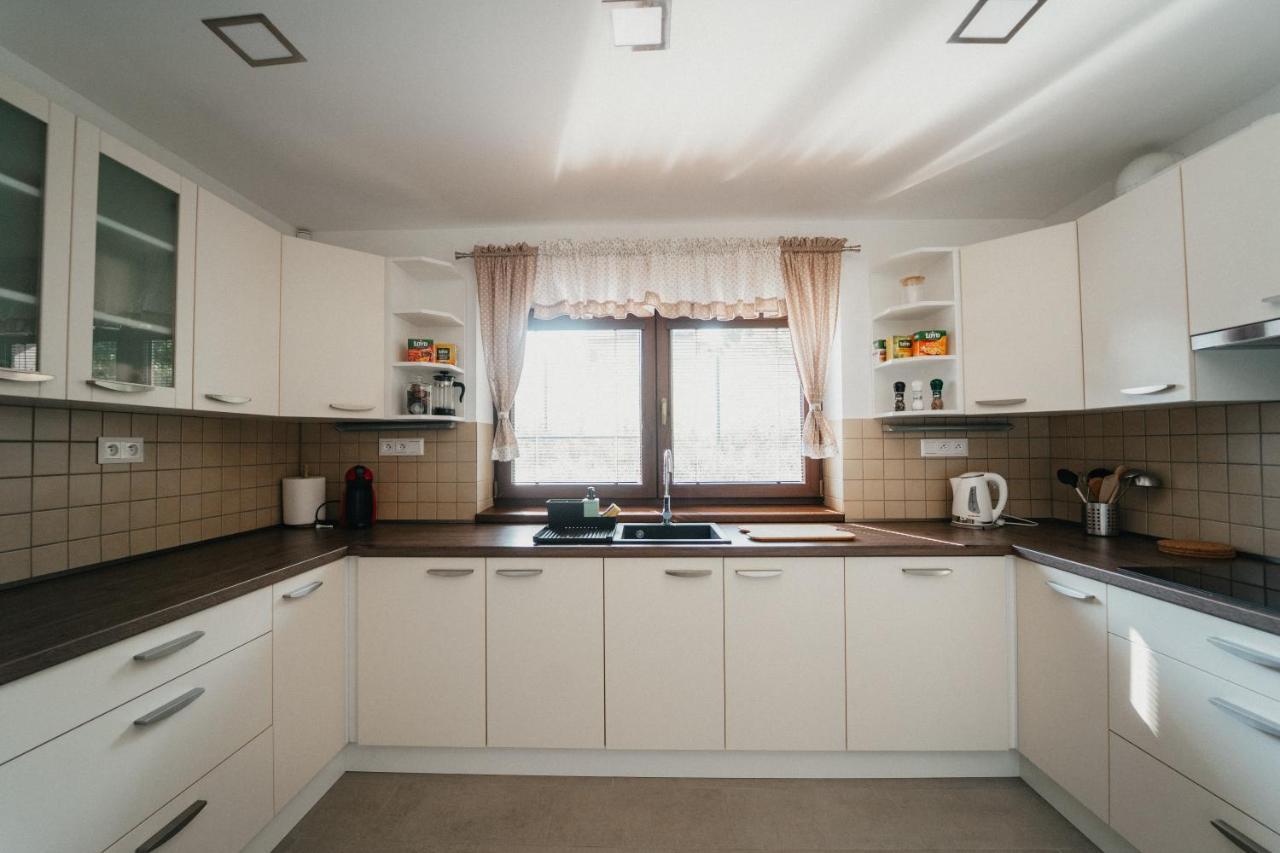 Apartman Na Palouku Povrly Buitenkant foto